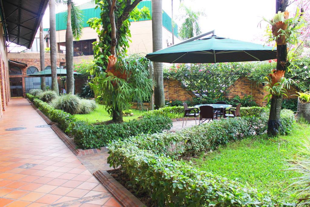 Hotel Palmera Real Bucaramanga Exterior foto